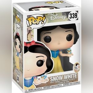 NIB Snow White Funko Pop